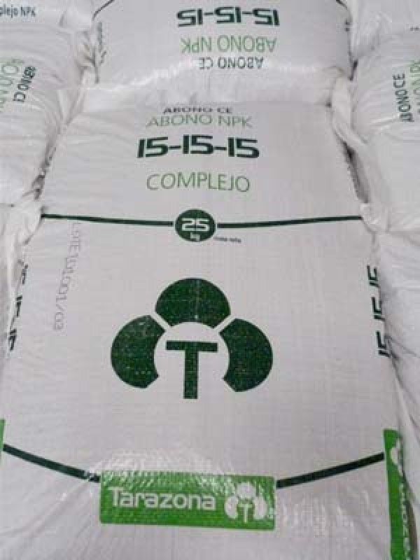 ABONO 15-15-15 en bolsas de 5 kG